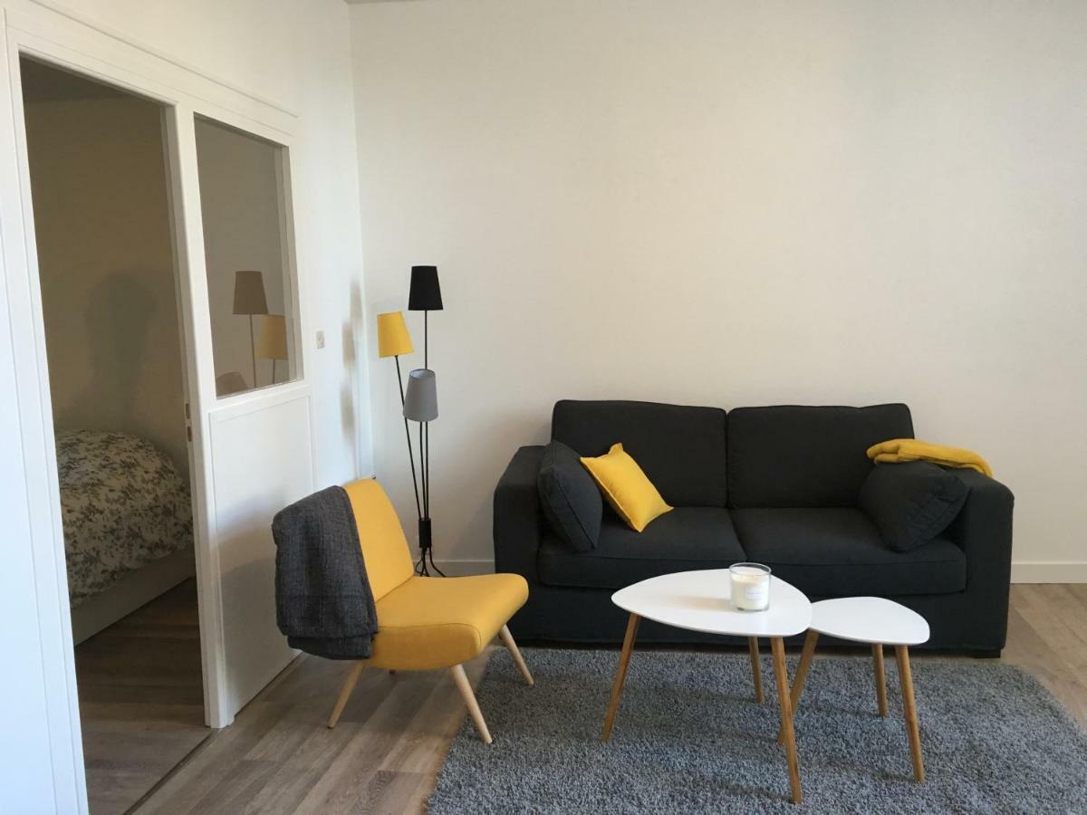 "La Mercerie" La Rochelle  Buitenkant foto