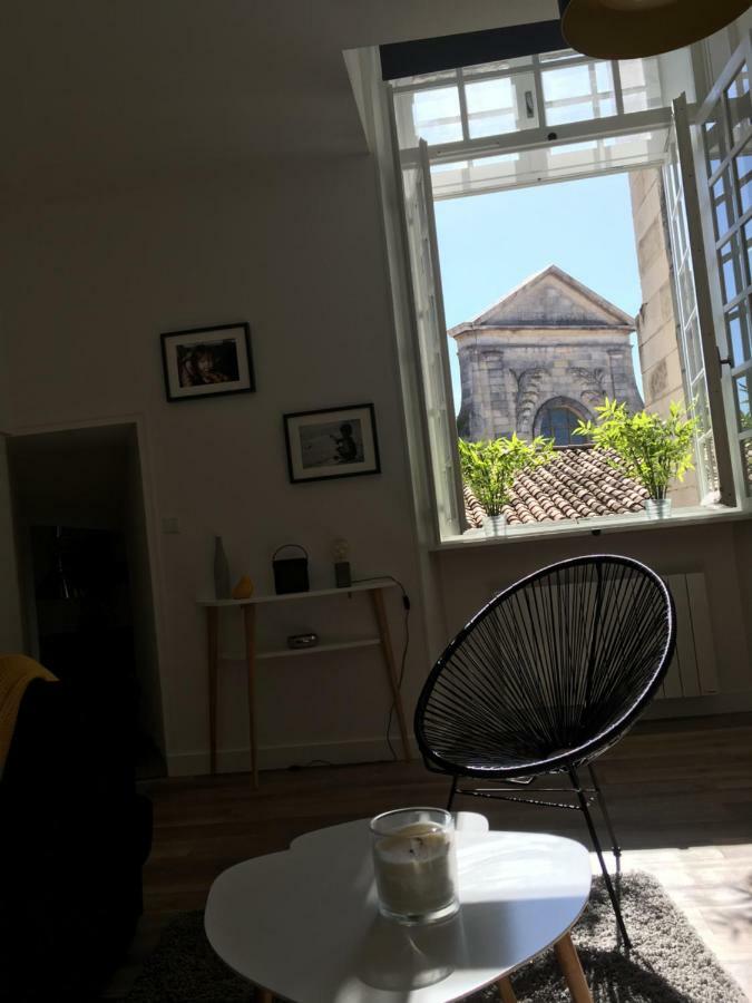 "La Mercerie" La Rochelle  Buitenkant foto